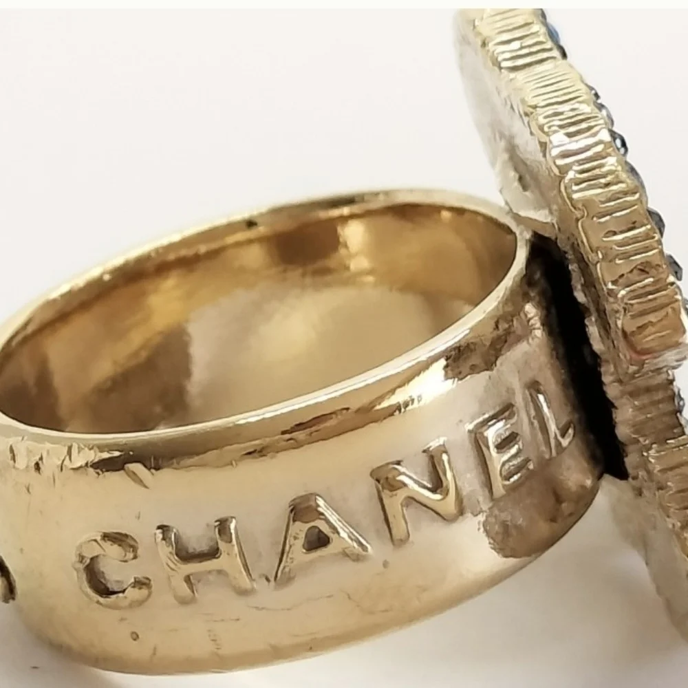 Chanel CC Crystal & Enamel Ring 05A Collection Authentic Vintage Rare.Size 6.5-7